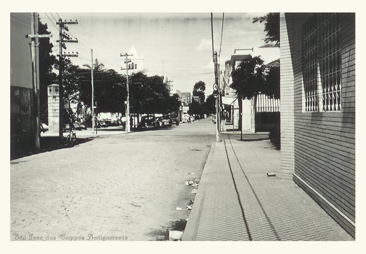 Praça Cônego Lima